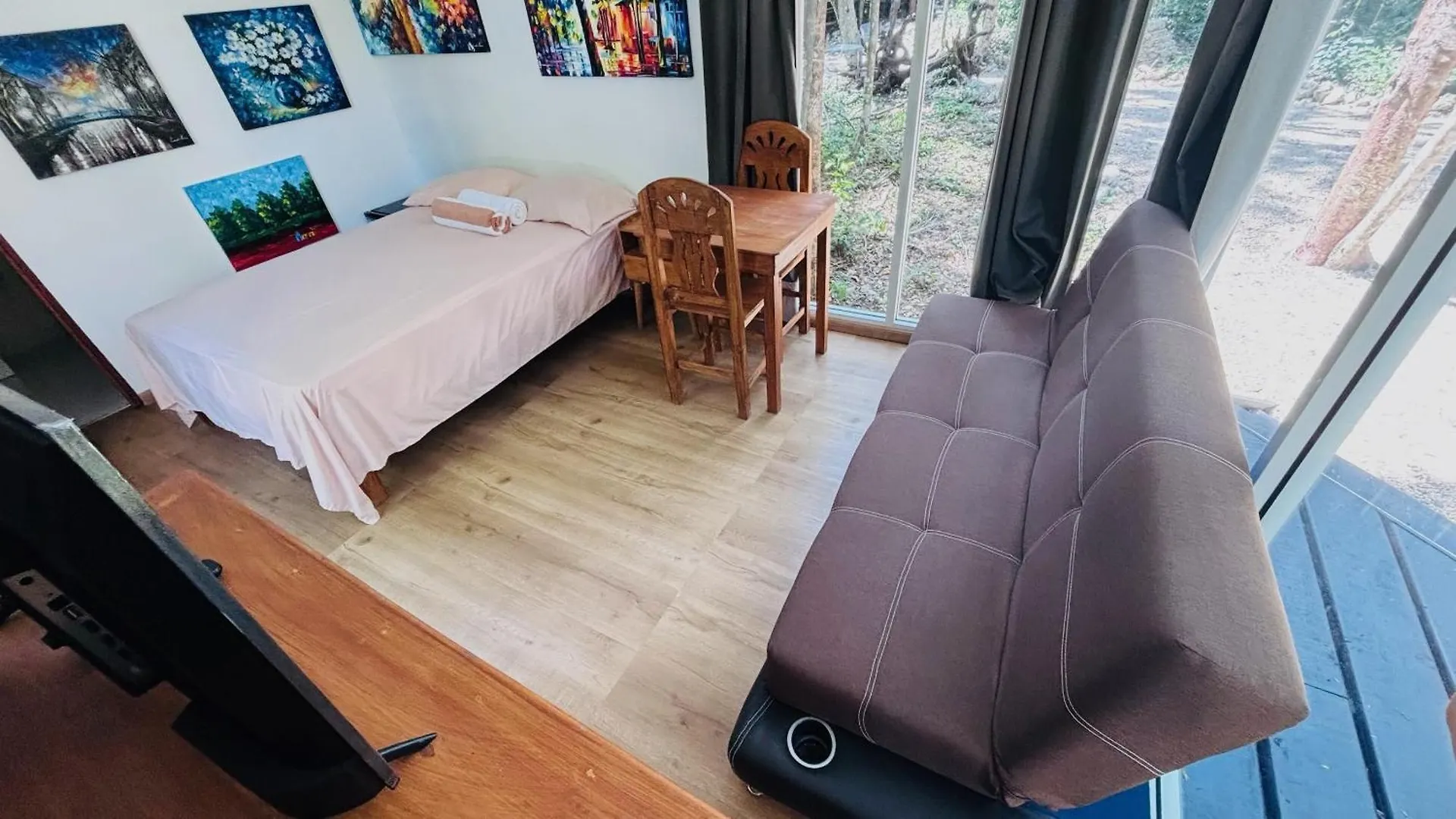 Apart Otel La Ballena Nomada Xetna Meksika